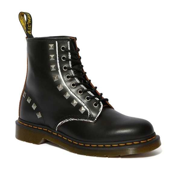 NWT Dr. Martens 1460 Studded Lace-Up Boots - Picture 3 of 6